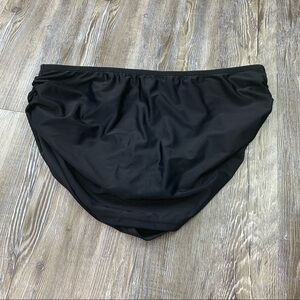 NWOT Apollo Swimwear Black Skirted Swim Bottoms